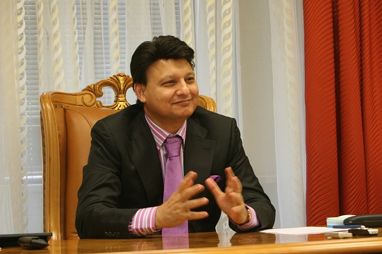 mohammad-zahoor-ukraine-mohammad-zahoor-ukraine-wife (6)